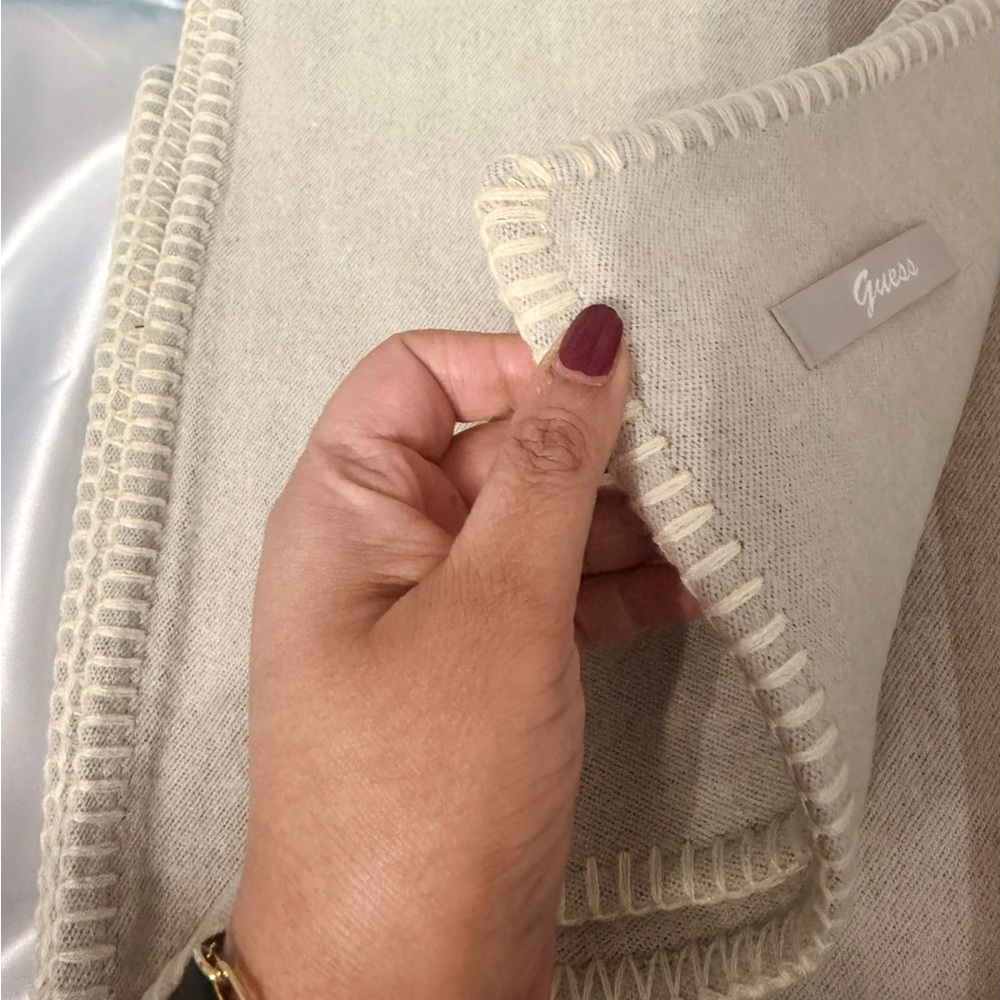 Guess Cream & Biege soft warm fleece throw warm up in style